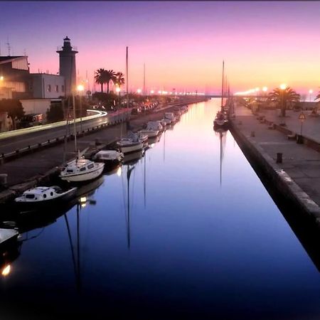 Appartamento Orizzonte Виареджо Экстерьер фото